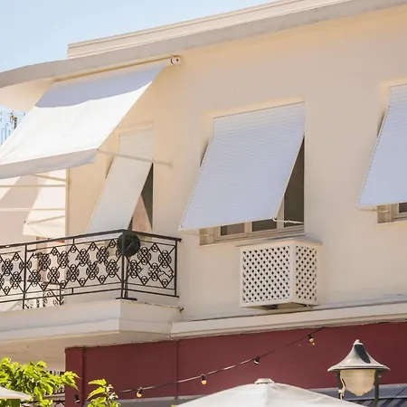 Etoile Luxury アパート