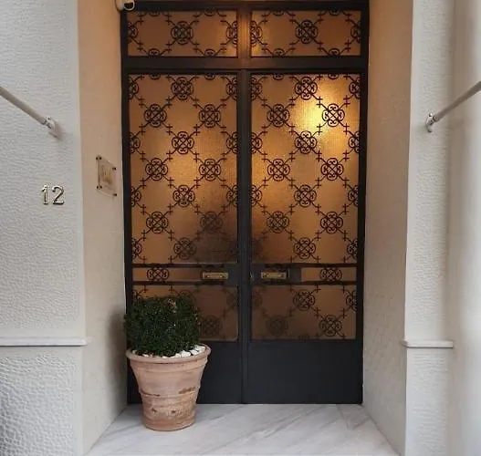 Etoile Luxury *